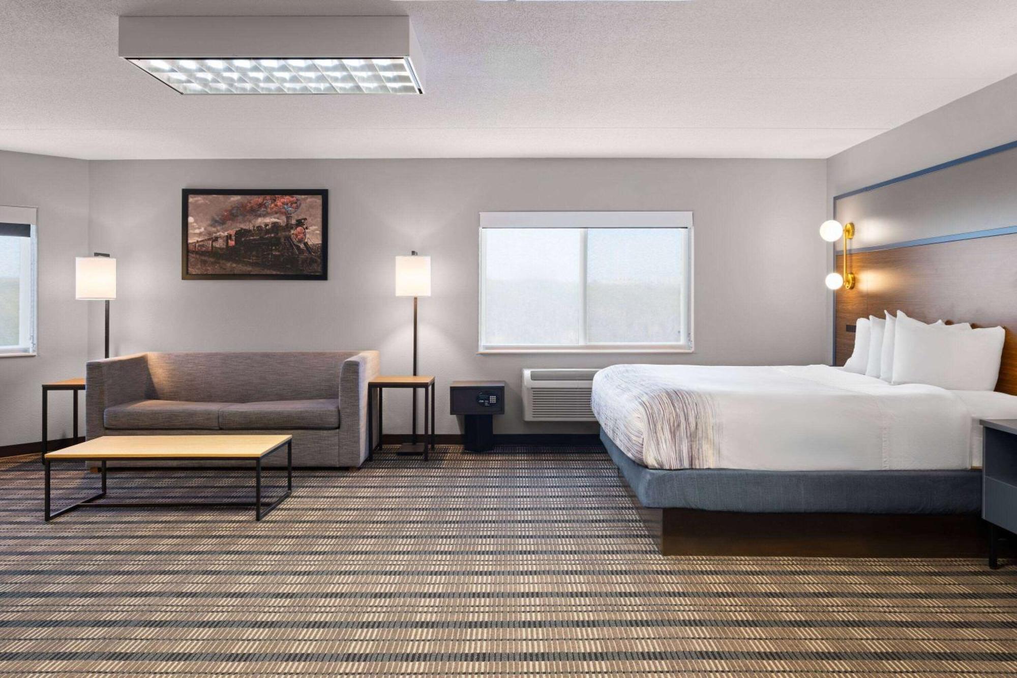 Americinn By Wyndham Beaver Dam Exterior foto